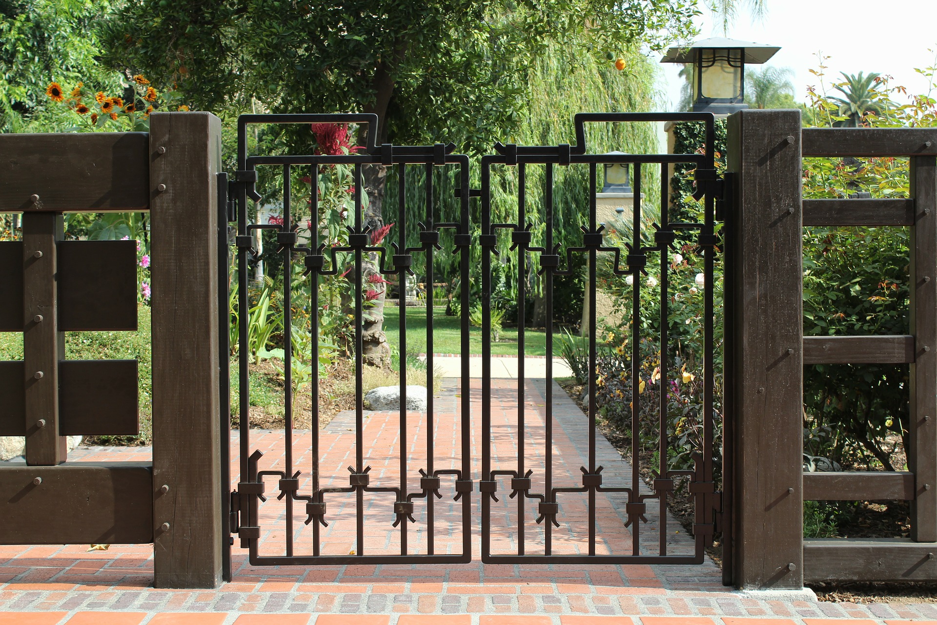 Fence & Gate Fabrication services NY | Steel Gate 