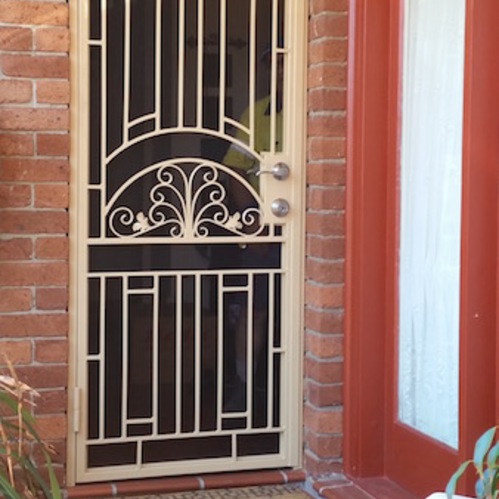 Steel gate fabricators and installers
